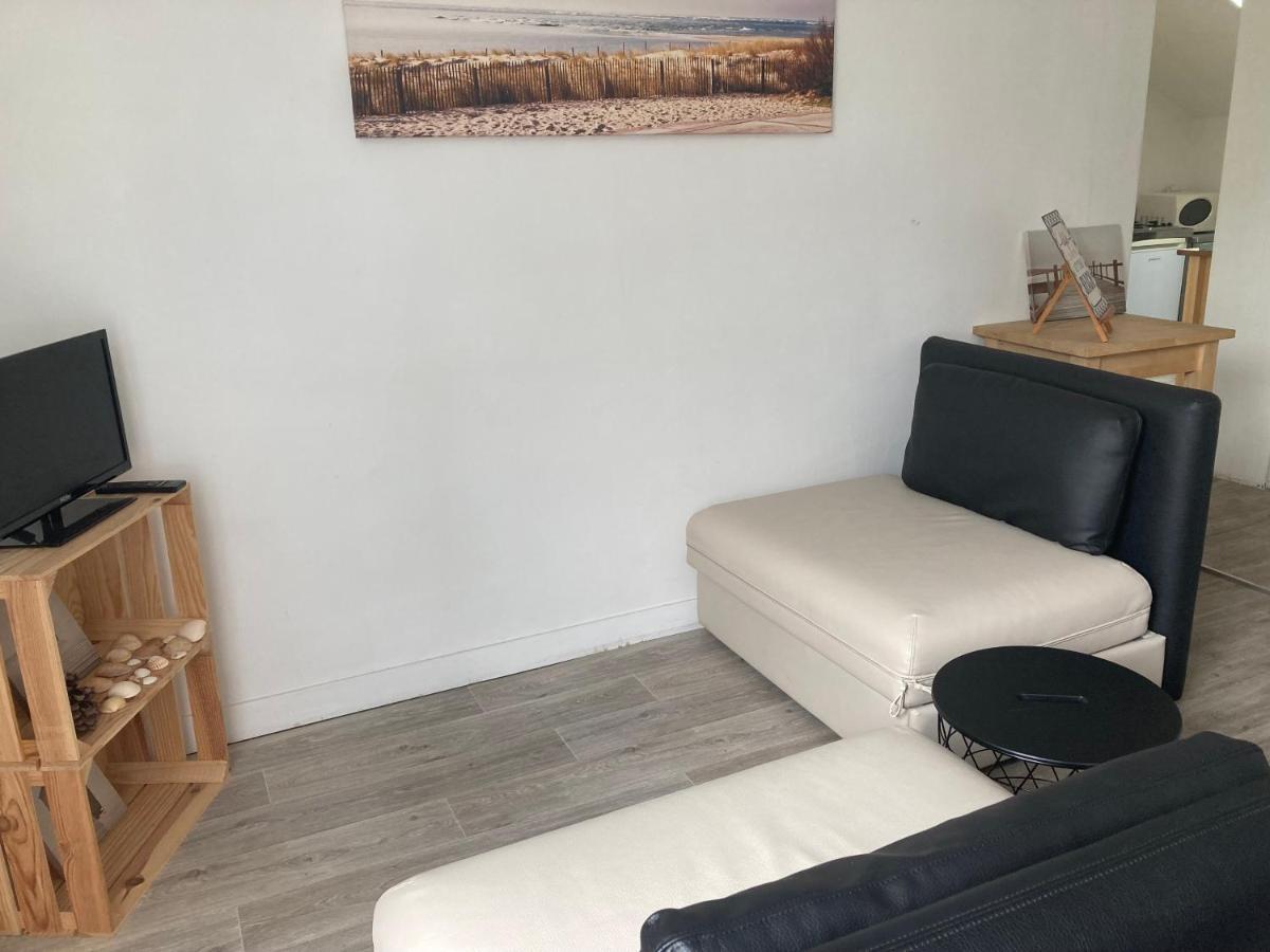 Appartement 2/3 Personnes A 10 Minutes De Contis Plage Saint-Julien-en-Born Dış mekan fotoğraf