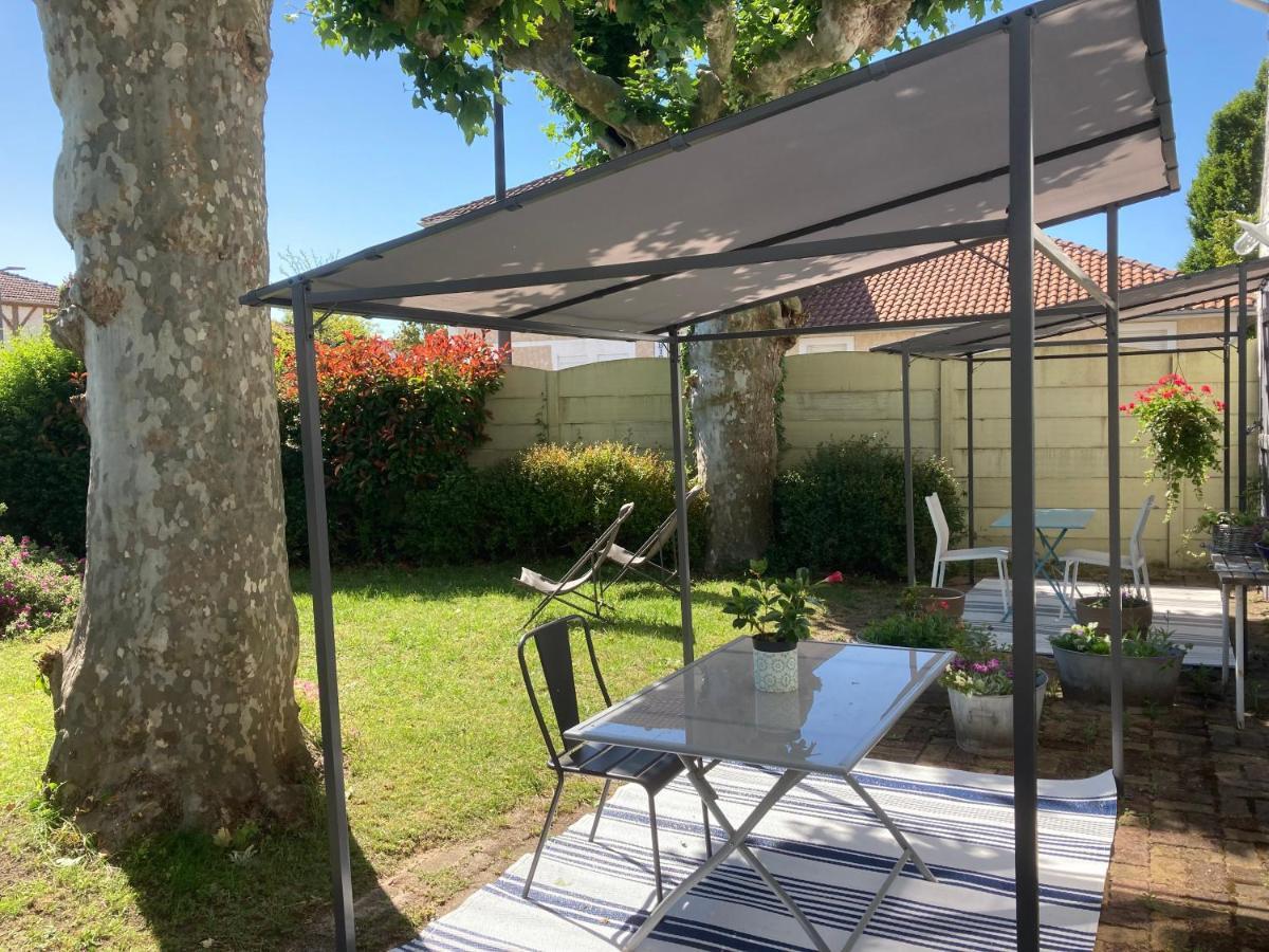 Appartement 2/3 Personnes A 10 Minutes De Contis Plage Saint-Julien-en-Born Dış mekan fotoğraf